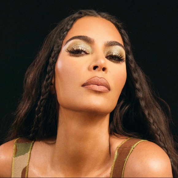 KKW BEAUTY Disguise Eye Liner Crayon - Picture 8 of 9